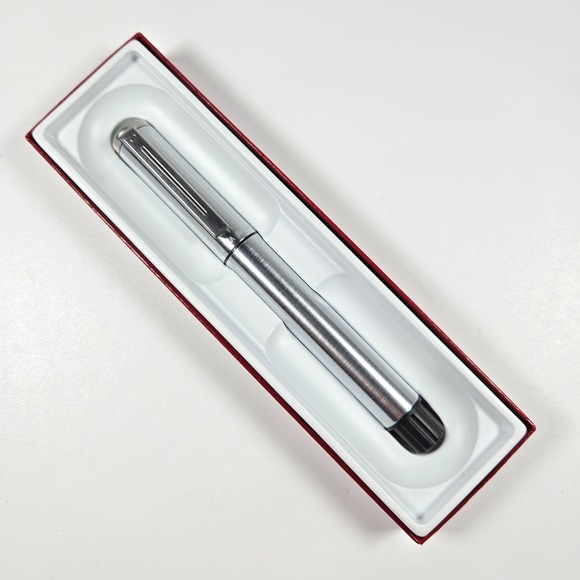 Sheaffer Silver ballpoint Pen is.com advertising corporate gift Shaeffer - Picture 1 of 7
